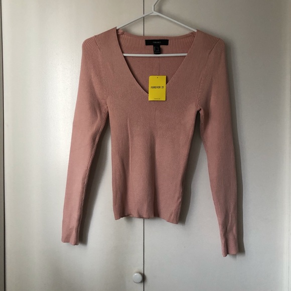 Forever 21 Tops - *nwt* dusty rose sweater